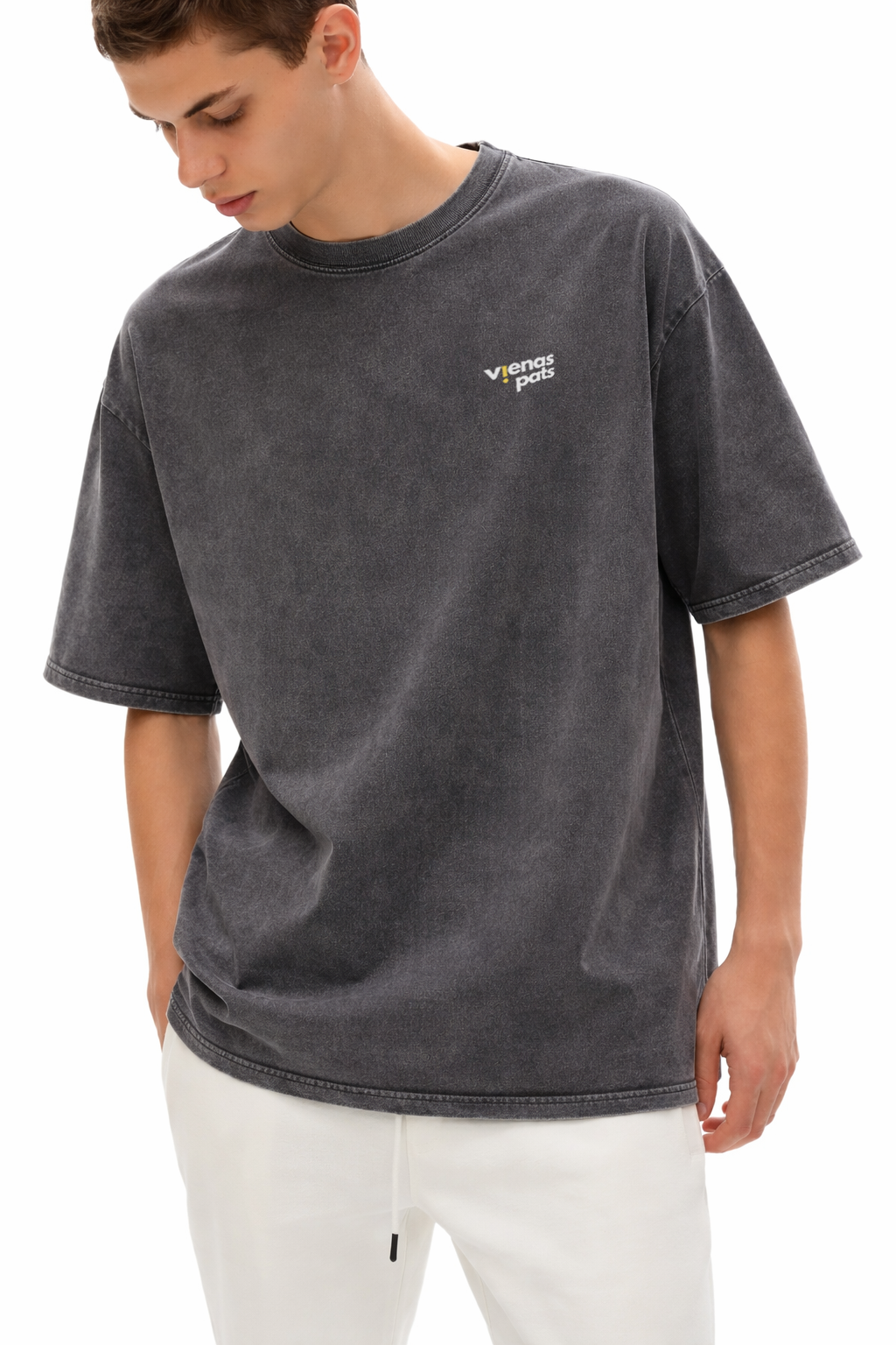 "vienas pats" Snow Washed T-Shirt